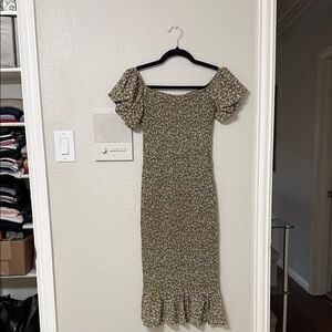 Petal & Pup Olive Floral Midi Dress